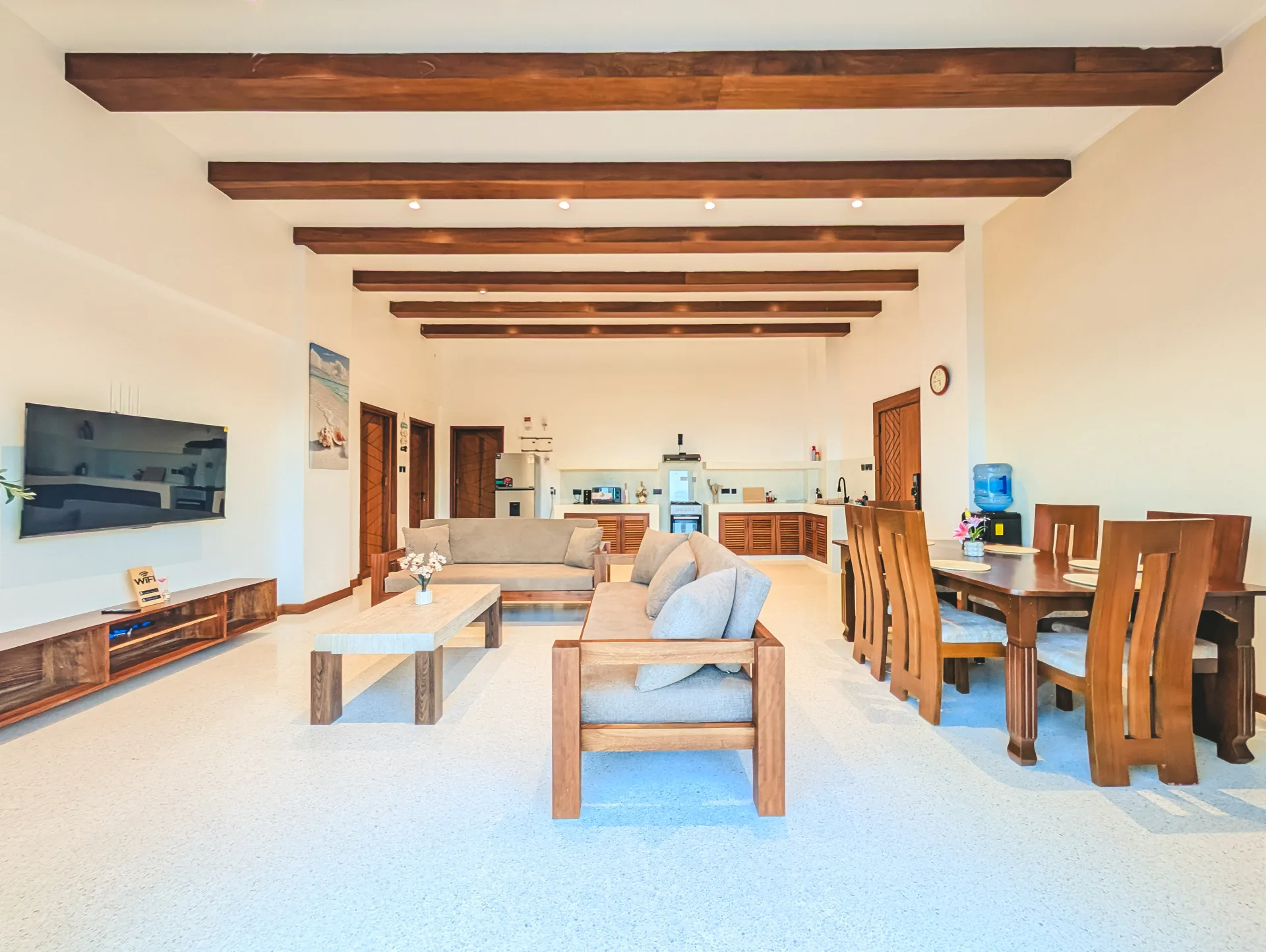 Sandy Shells 3-Bedroom Penthouse Suite